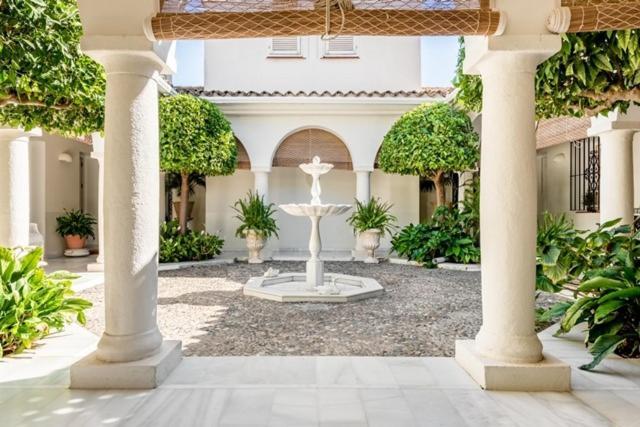 Peace & Tranquility, Sotogrande, Spain (Adults Only) Bagian luar foto