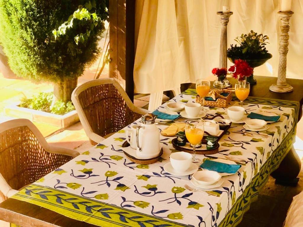 Peace & Tranquility, Sotogrande, Spain (Adults Only) Bagian luar foto